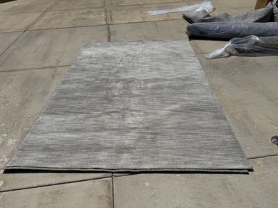 Pottery Barn Teen Grey Rug 7’ x 10’