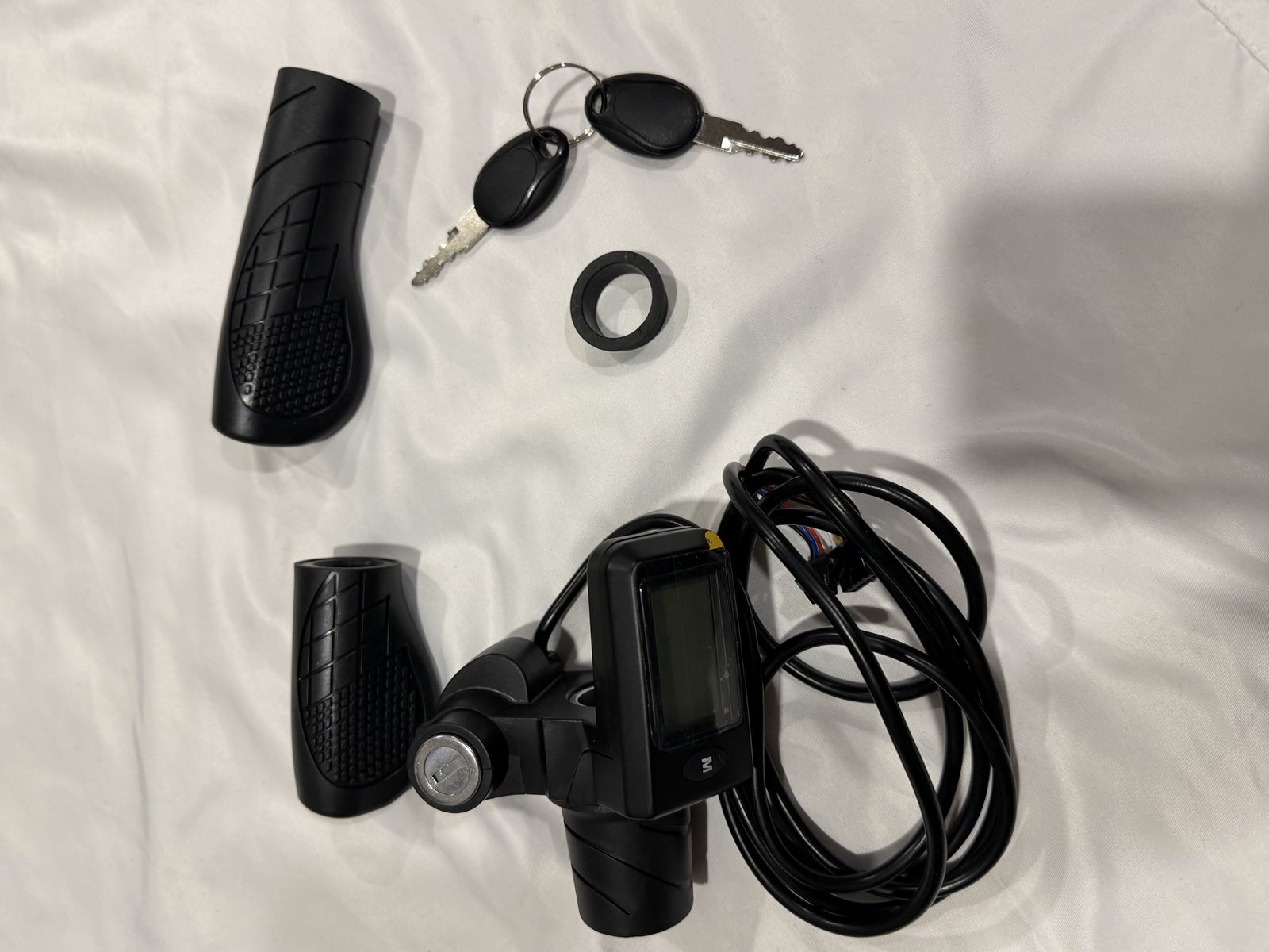 36V E-Bike / Electric Scooter LCD Throttle Controller with Keys - Untested
