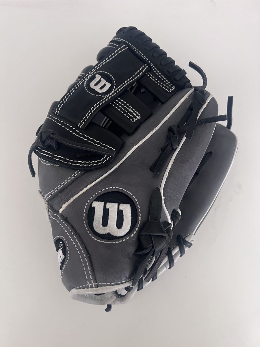 Wilson Baseball Glove