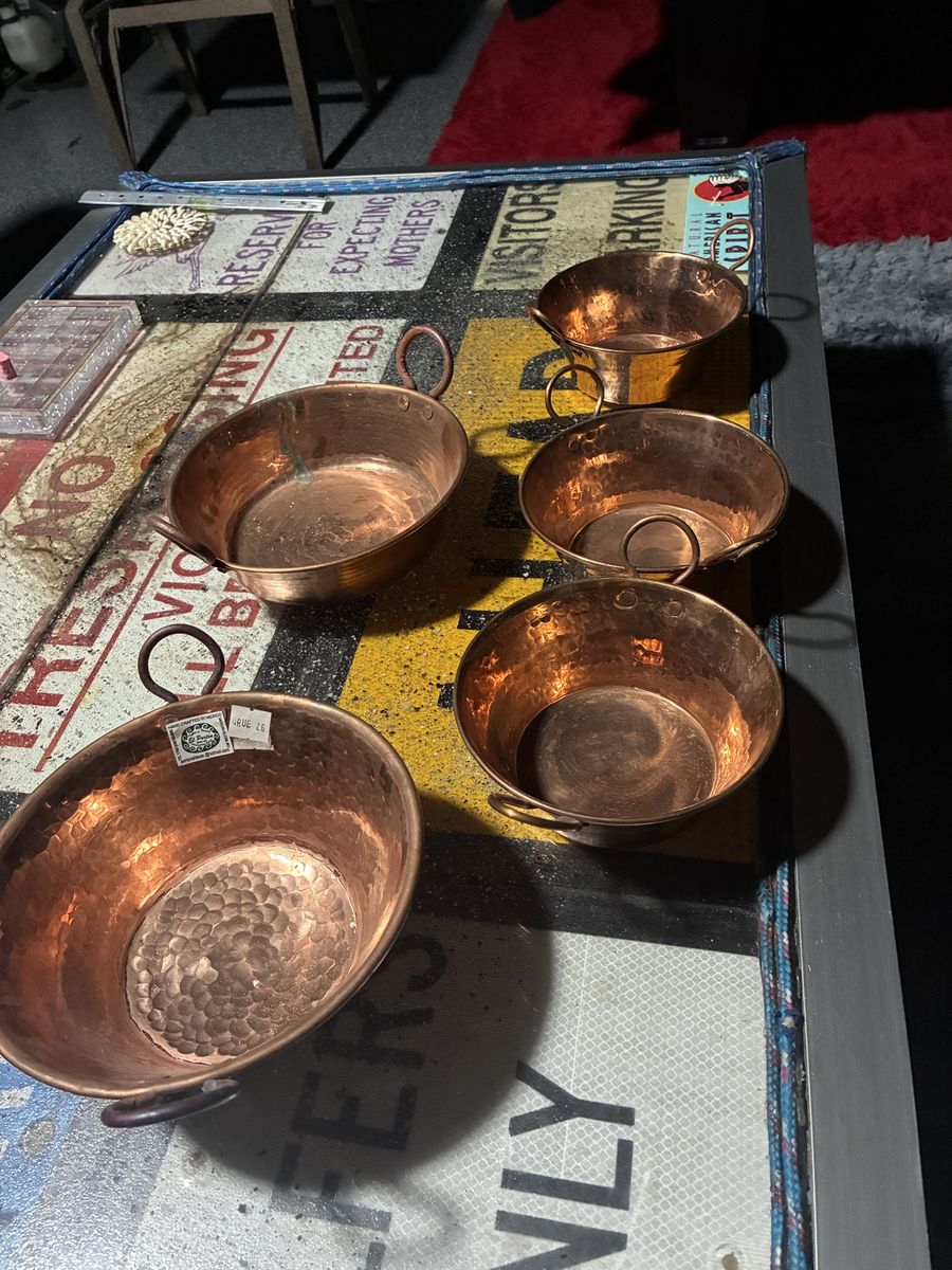 hand hammered, copper mixing bowls by EL PORTON