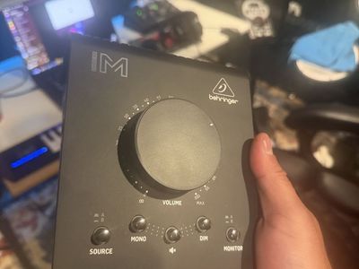 Behringer MONITOR1 Passive Stereo Monitor & Volume Controller for Studio/Desktop