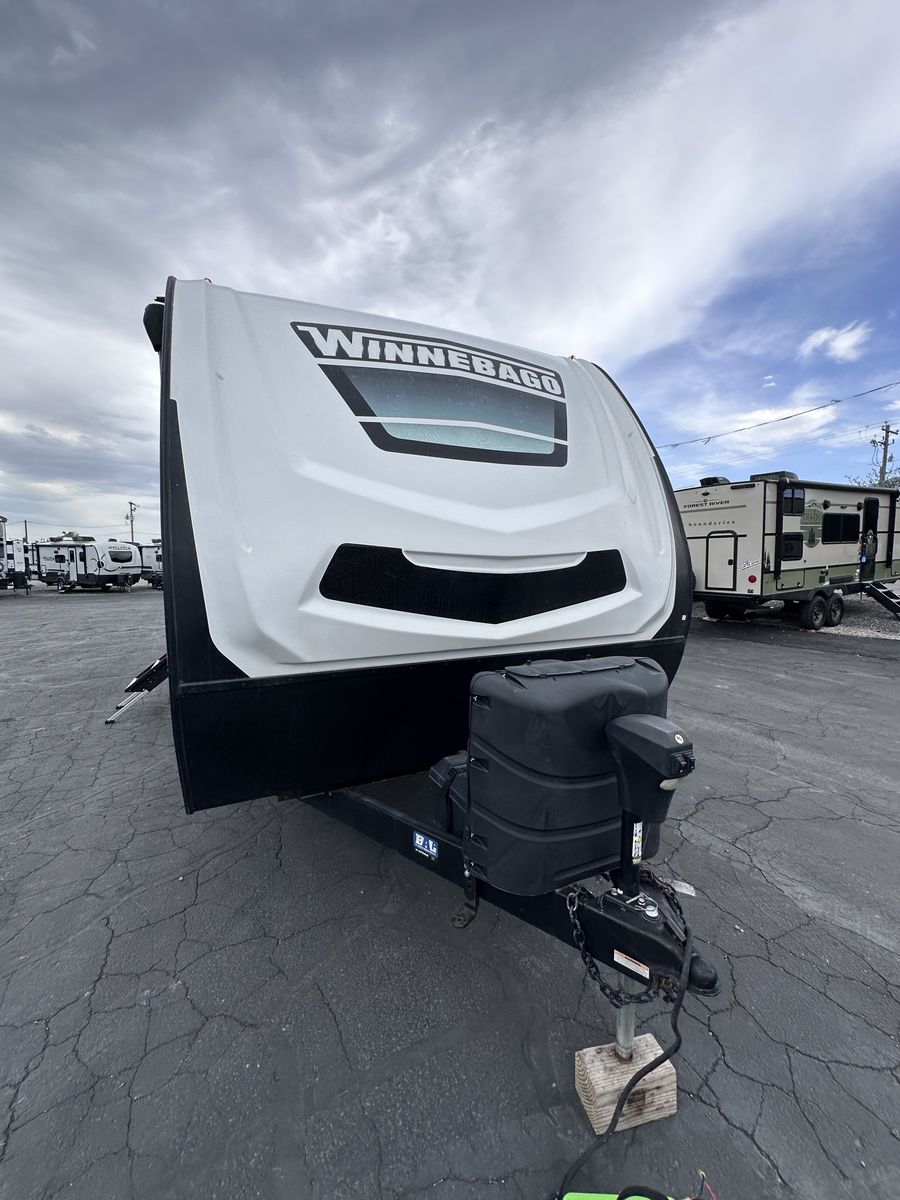 2023 Winnebago 2630MLRK Consignment Special!