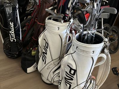 Golf collection downsizing
