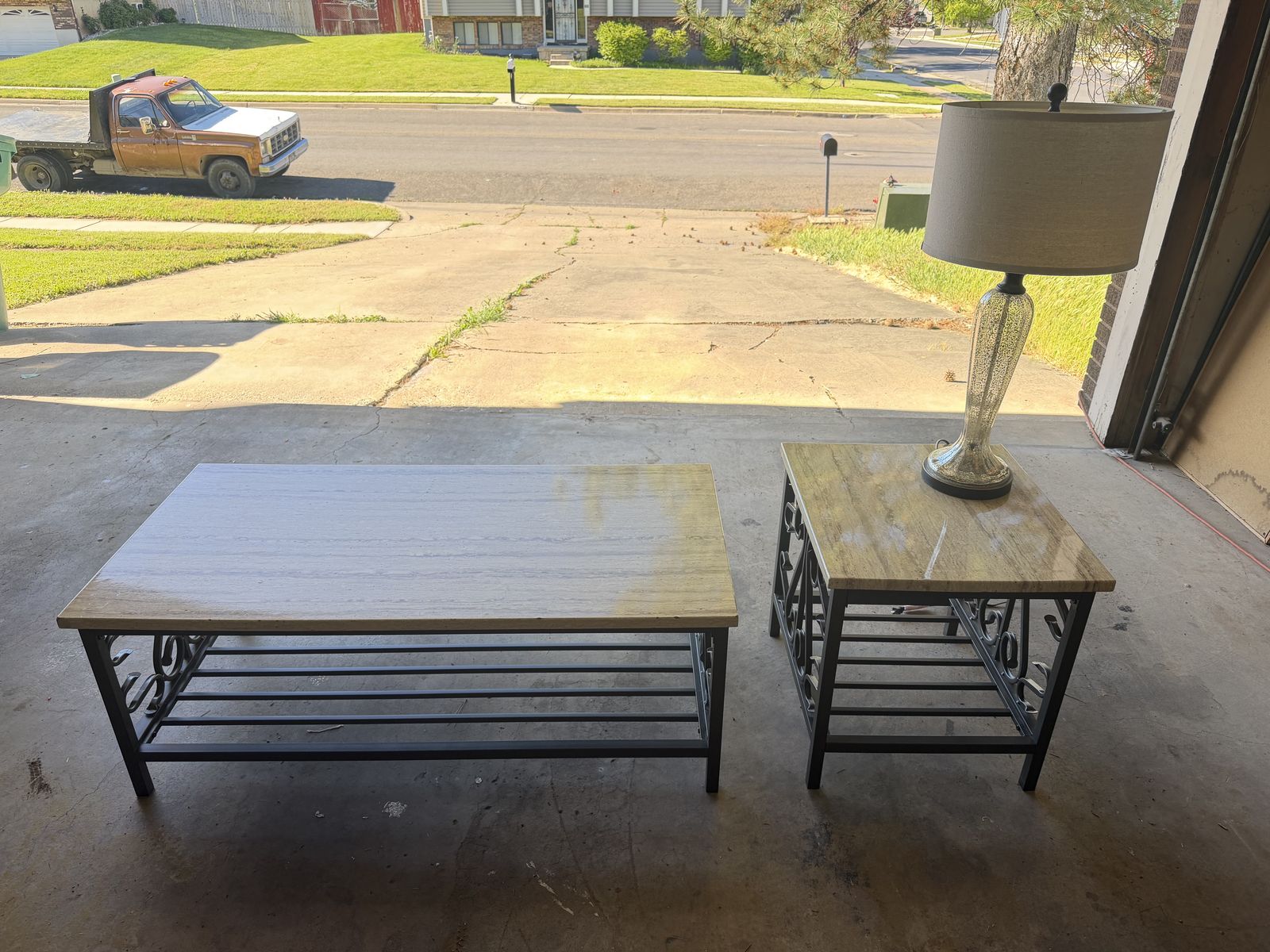 Coffee table and side table