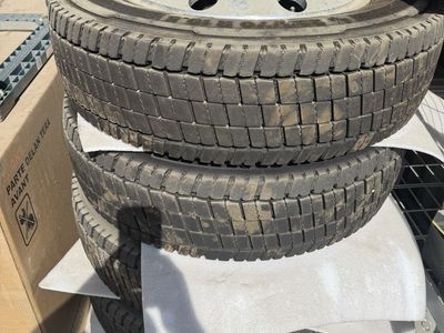 Ford F-450 Wheels and Tires