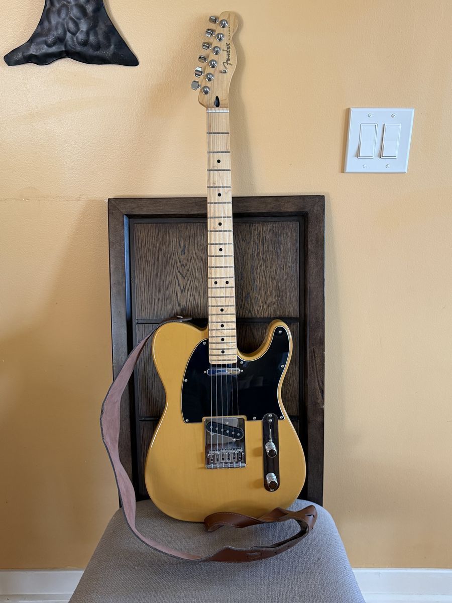 Fender Player Telecaster + Champion 40 Amp Package