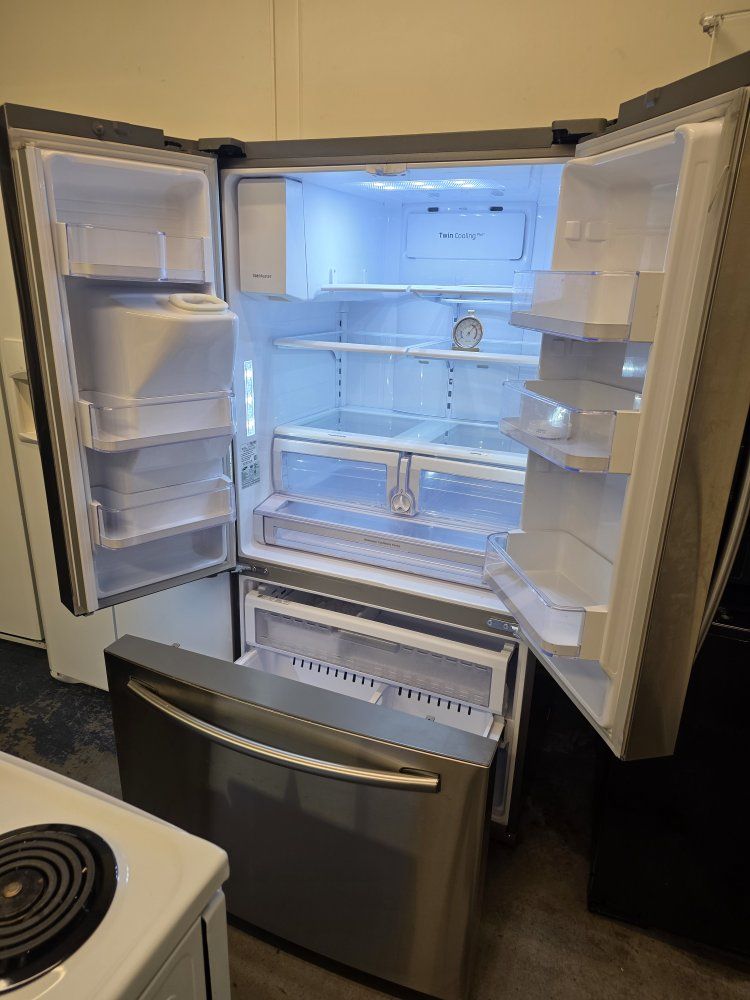 Samsung refrigerator 