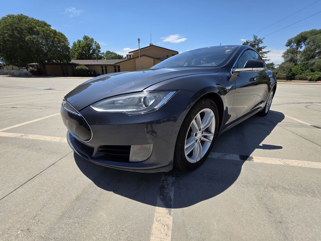 2015 Tesla Model S P90D