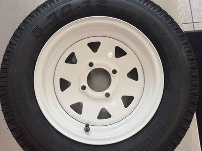Garvee 5.30-12 6PR Tubeless Trailer Tire with White Wheel Rim - Load Range C