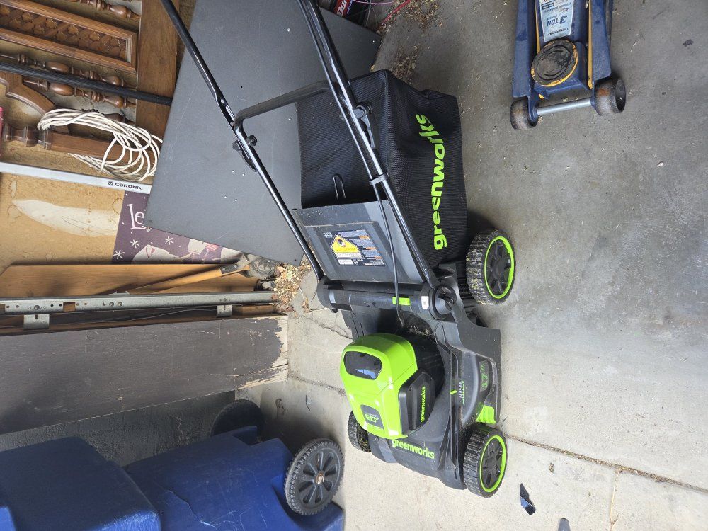 greenworks lawnmower