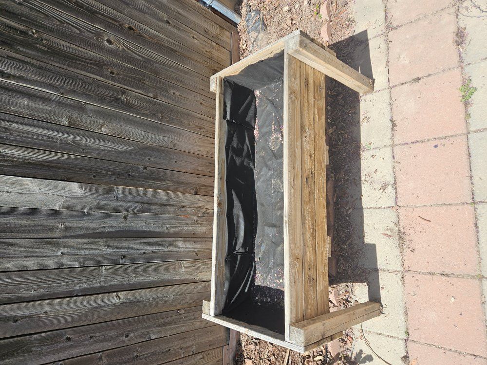 Main image 6
