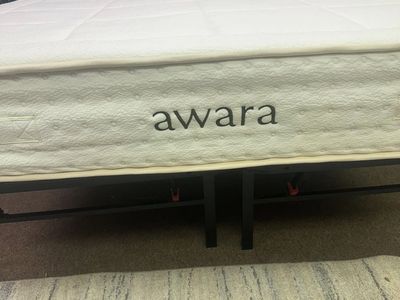 Awara, Natural Organic Hybrid Mattress, King, Like New