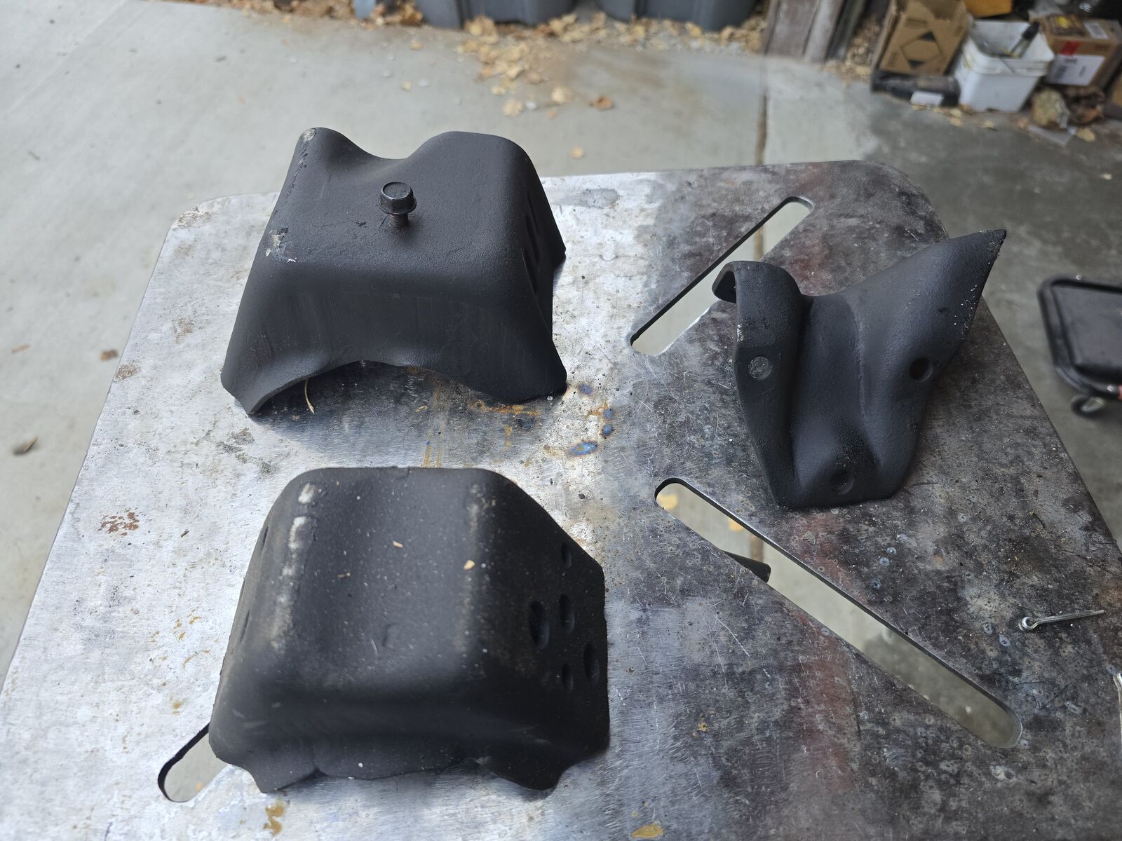 76-86 Jeep CJ7 4.2L 6 Cyl Engine Mounts – Driver Side Engine + Both Frame mounts