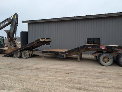 2000 Overbilt 5th wheel tilt trailer