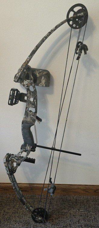 Browning Compound Bow with Camo Riser, Multi-Pin Sight, and Rest