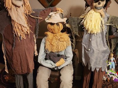 Halloween animatronics 3 scarecrows