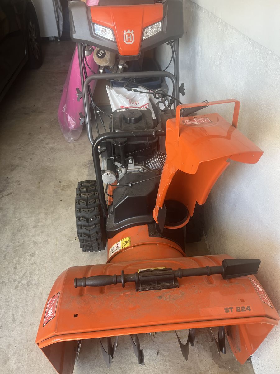Large snow blower