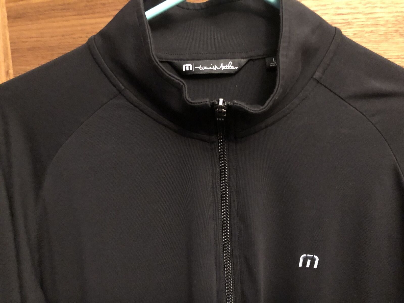 Size Large Travis Mathew Zachary Quarter Zip Pullover