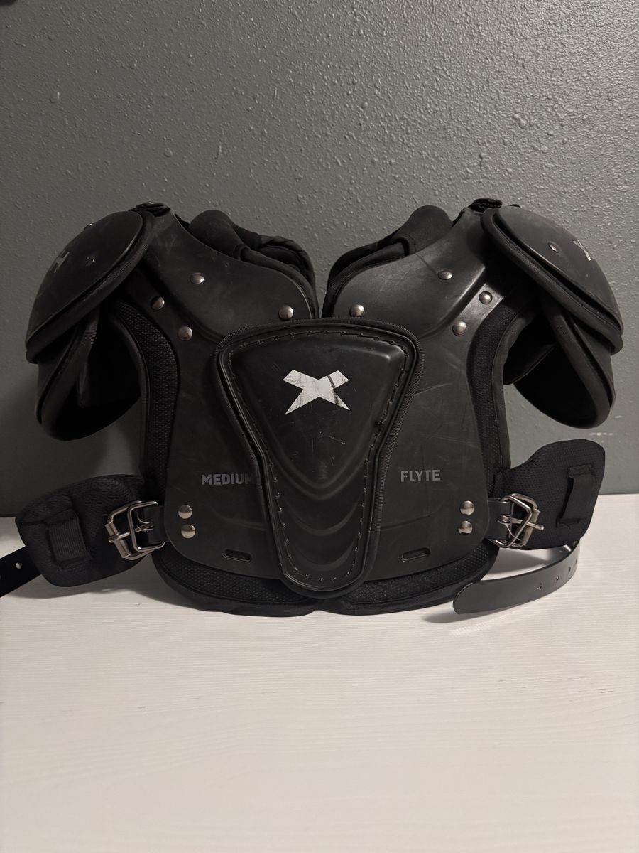 Xenith Flyte Football Pads