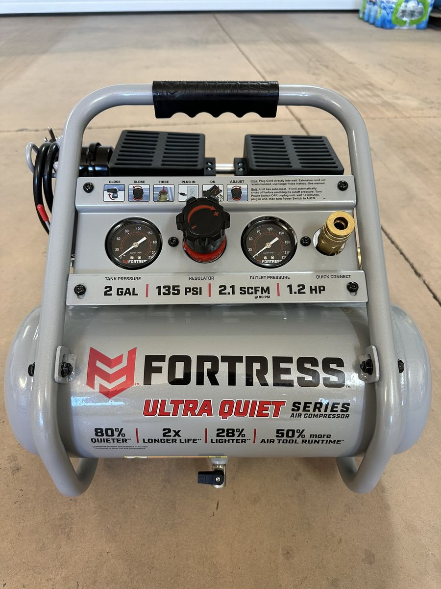 Fortress 2 Gallon 135 PSI Hand-carry Jobsite Air Compressor - Only Used Twice!!!