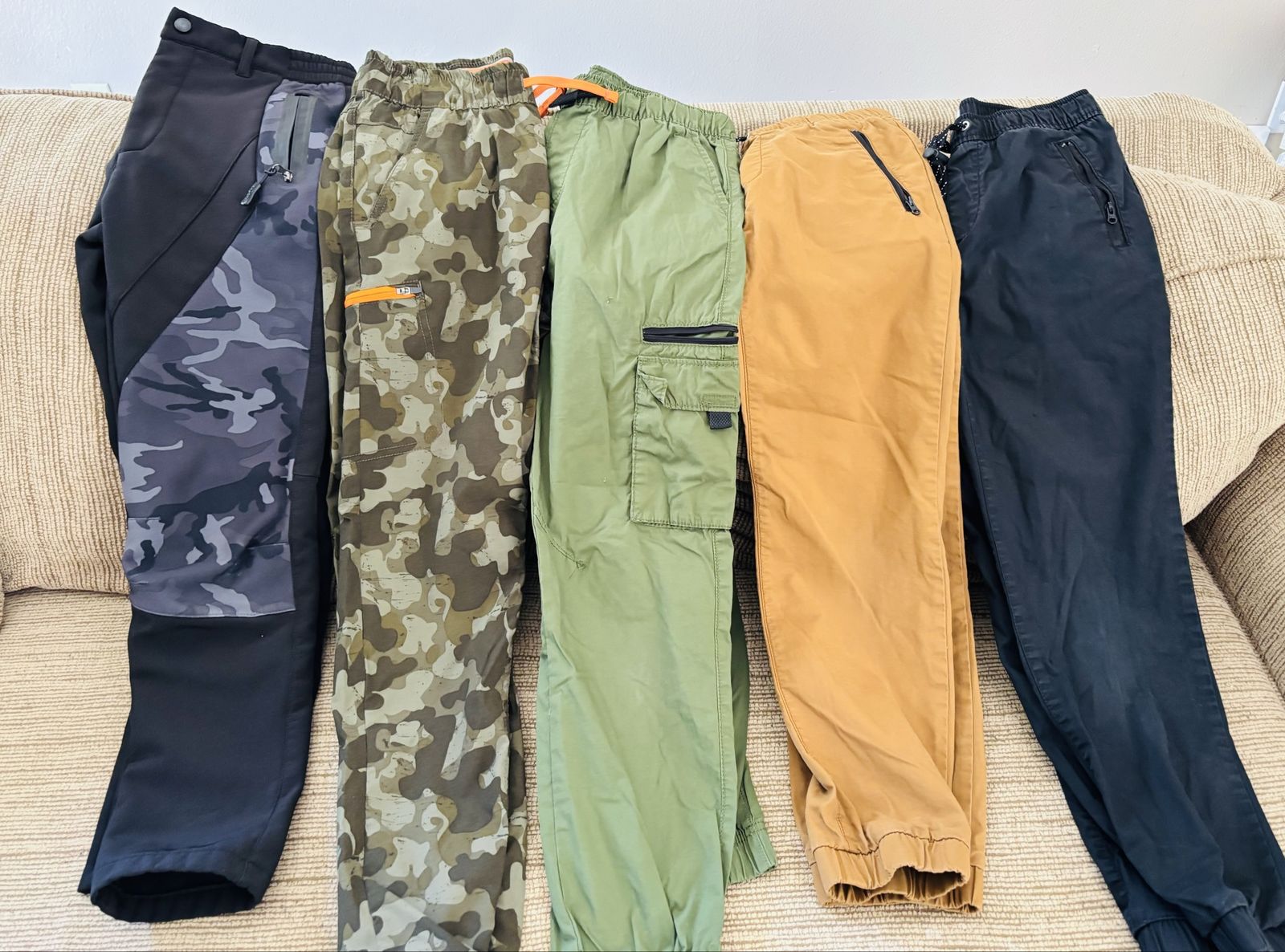 11 Boys pants bundle - size 10-12