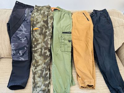 11 Boys pants bundle - size 10-12