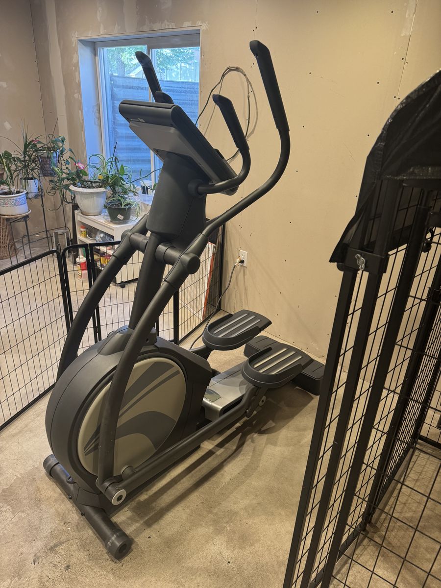 Free Healthrider Elliptical 