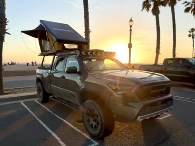 2025 Toyota Tacoma Trailhunter HV