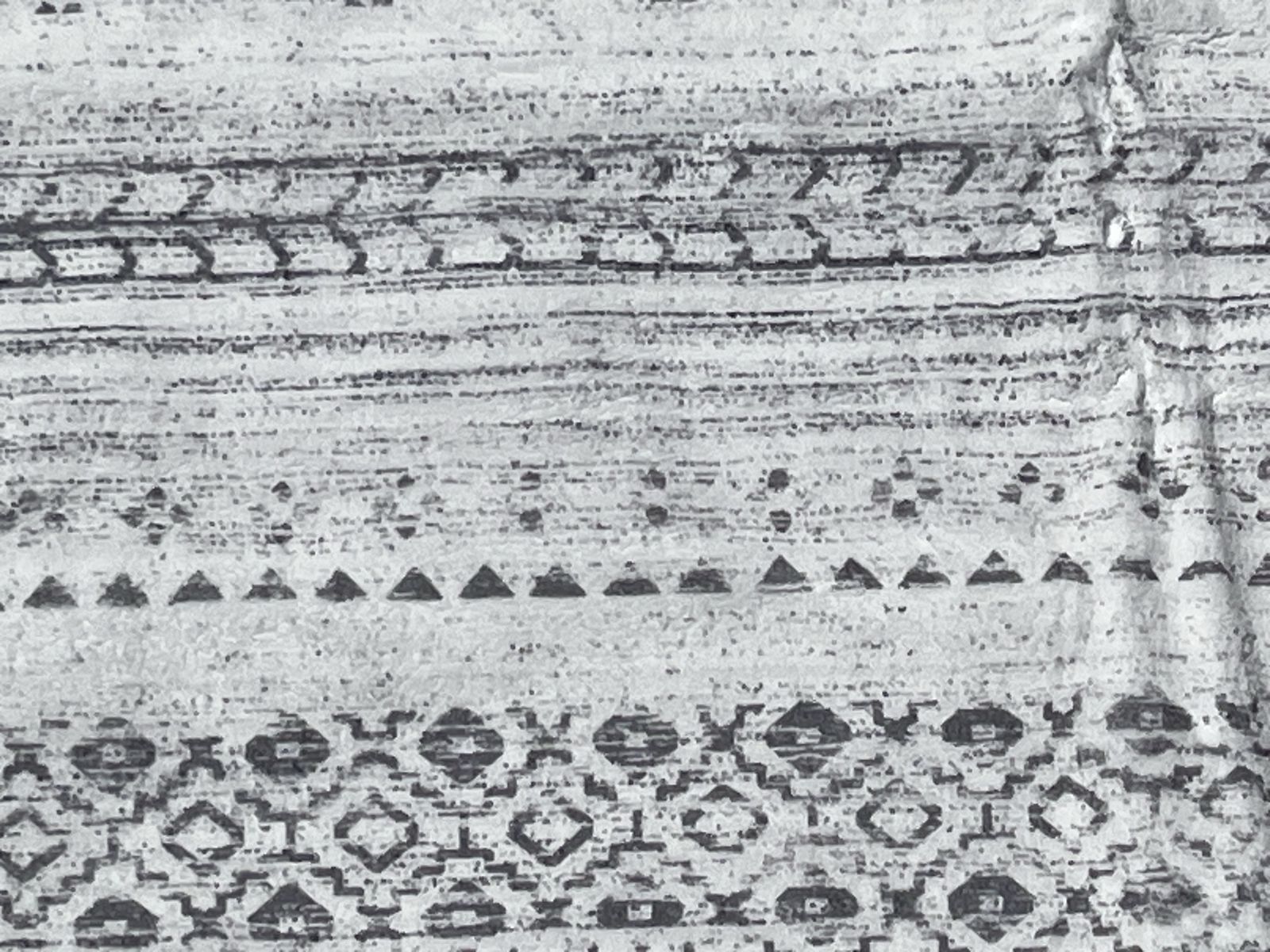 Main image 10