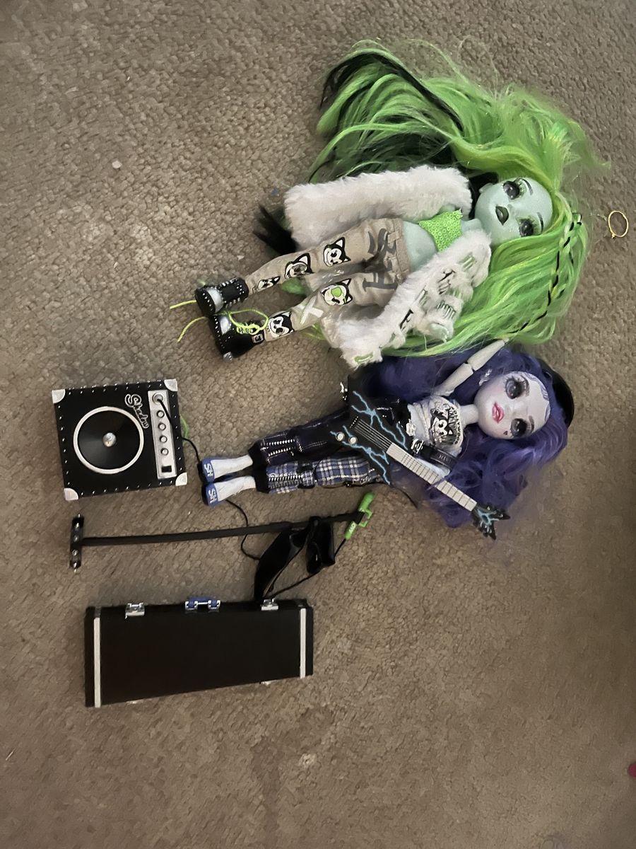Rainbow/Shadow High Rock Band Dolls Green and Purple