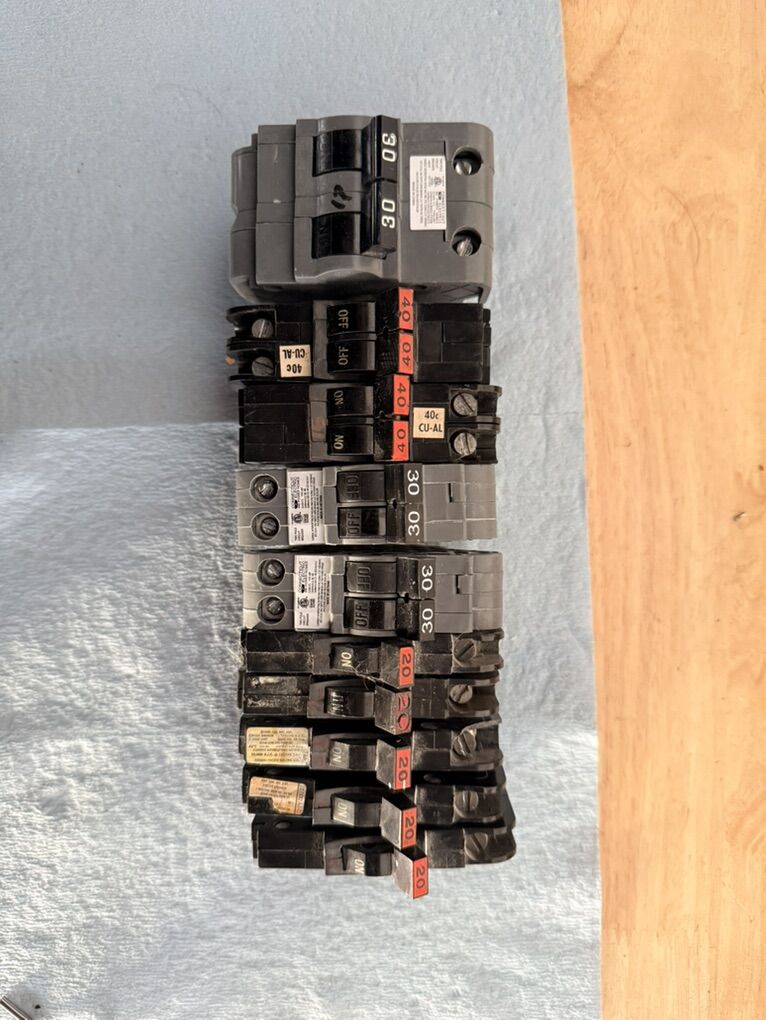 Federal Pacific Breakers