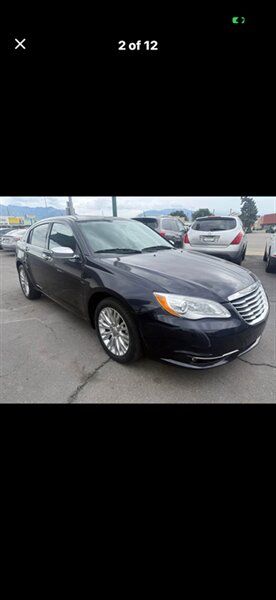 2012 Chrysler 200 Limited