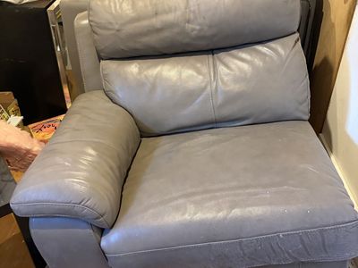 3 piece recliner L-shaped couch