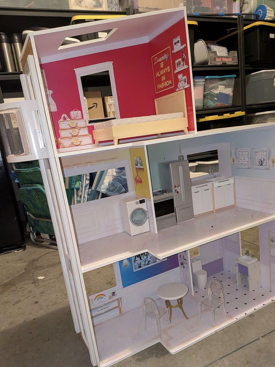 Rainbow  High Dollhouse