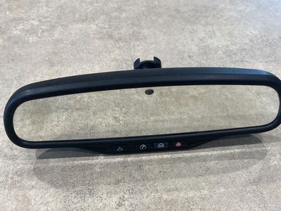 2007-2013 Chevy Silverado Sierra Rear View Mirror OnStar Auto Dim OEM 15816792