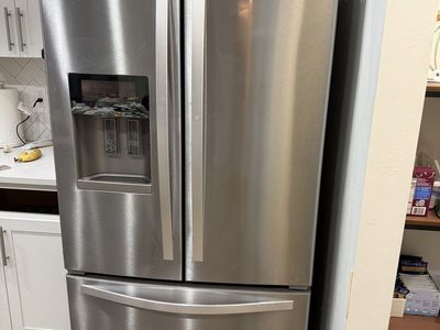 LG 25 Cu. Ft. French Door Refrigerator with Ice Maker & Bottom Freezer - Stainless Steel