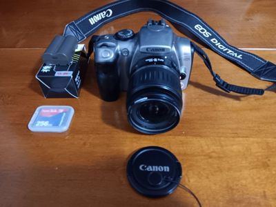 Canon EOS Digital Rebel 6.3MP DSLR w/18-55mm, 2 Ba