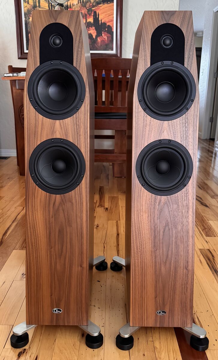 Qln Prestige Five Floor Standing Speakers (walnut matte) - 1 Pair