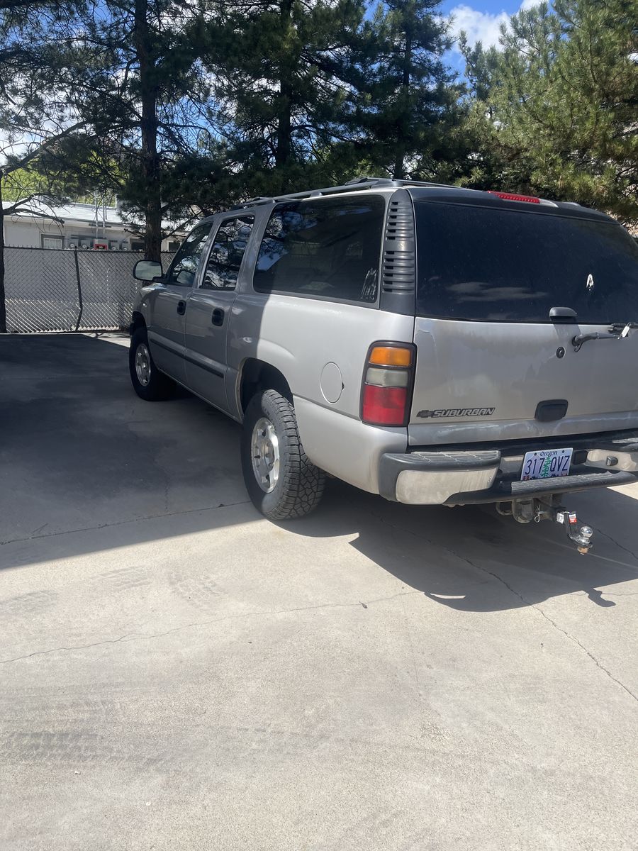 2006 CHEVROLET SUBURBAN LS 1500