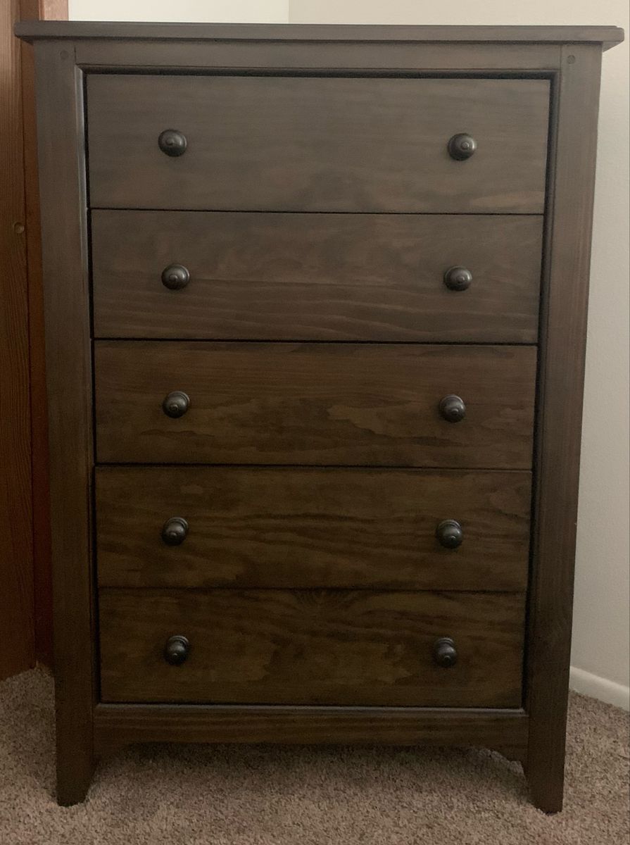 BRAND NEW IN BOX 5 DRAWER DRESSER