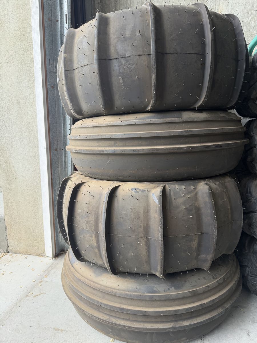 Sand Paddle tires and Alloy wheels