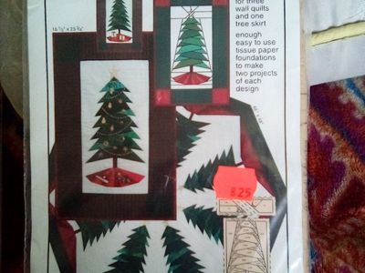 A Very Special Collection Trim the Tree Quilt Pattern by Cindi Edgerton - 4 Projects, 2001