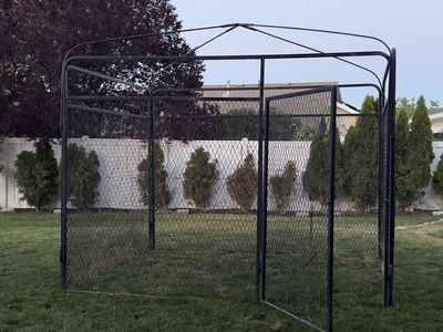 Heavy duty Dog Kennel/Run