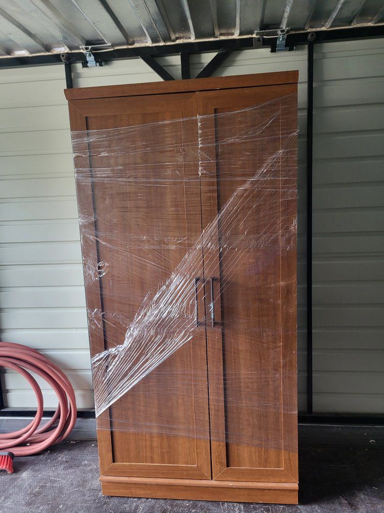 Armoire Cabinet