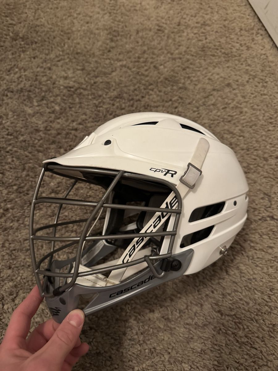 Lacrosse helmet