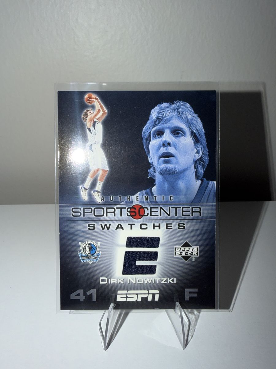 Dirk Nowitzki Authentic Sportscenter Swatches Upper Deck Basketball Trading Card #41