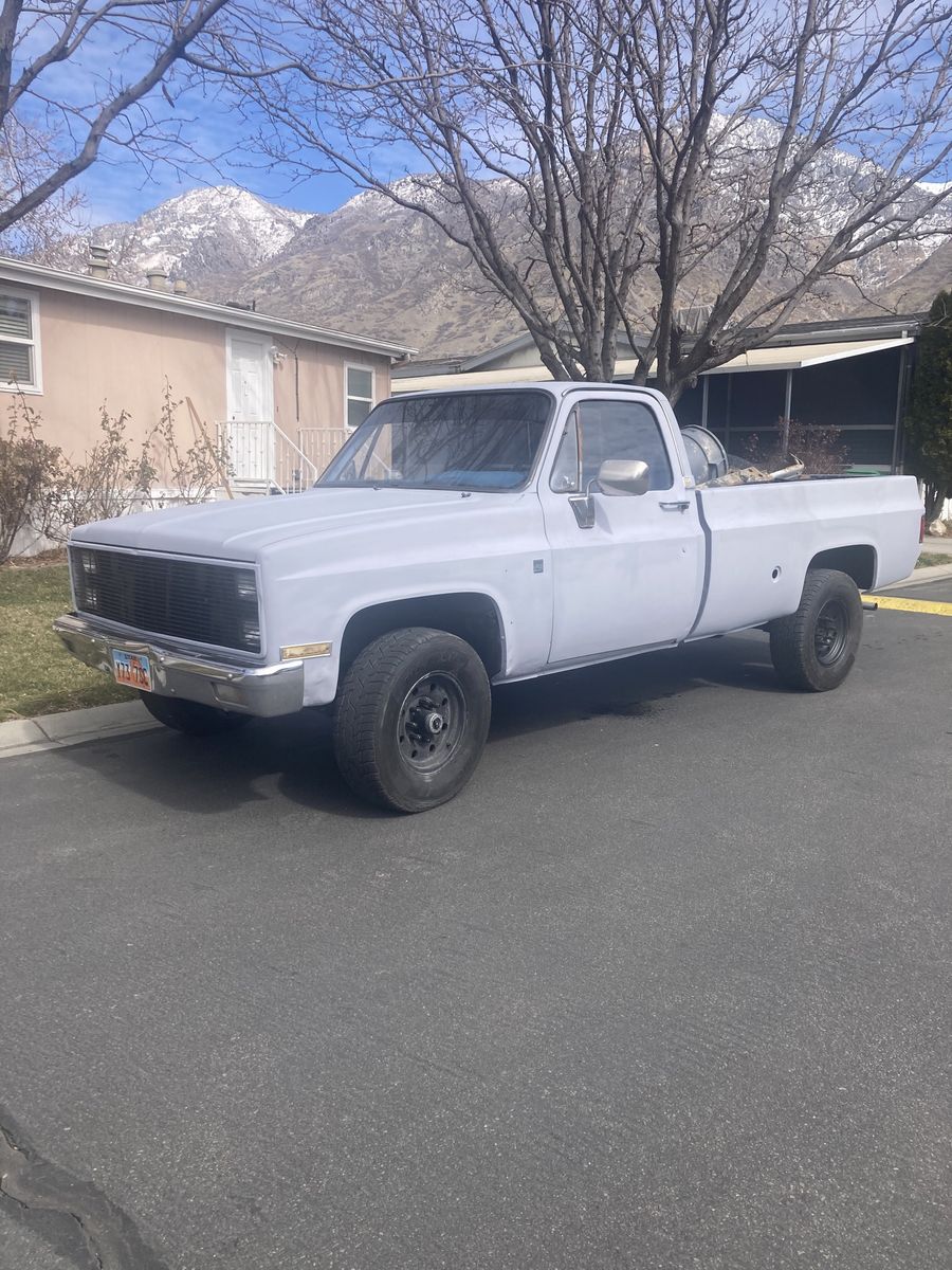 1982 GMC Project Truck - Clean Title