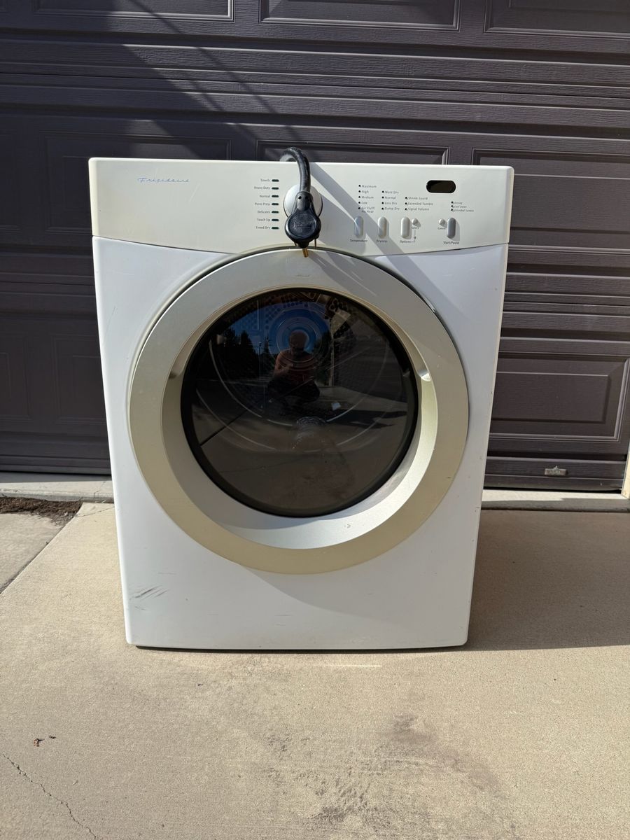 Frigidaire Electric Dryer