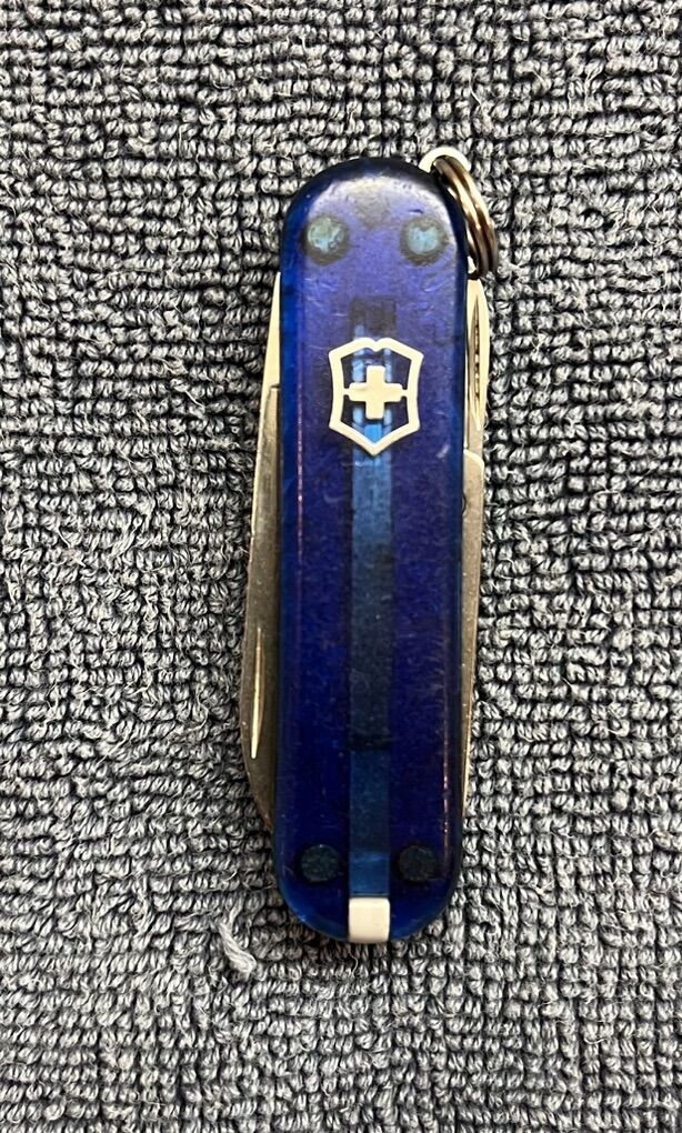 Victorinox Classic SD Swiss Army Knife Blue