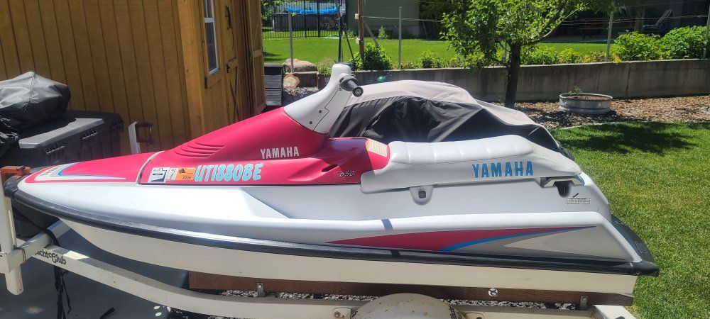 1991 Yamaha VXR650 (WRB650P)
